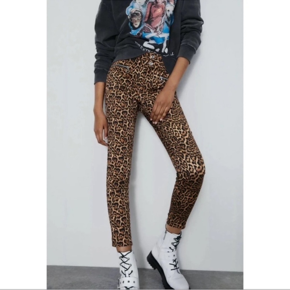 NWT Zara mid rise jeans pants cheetah print 2 mob wife